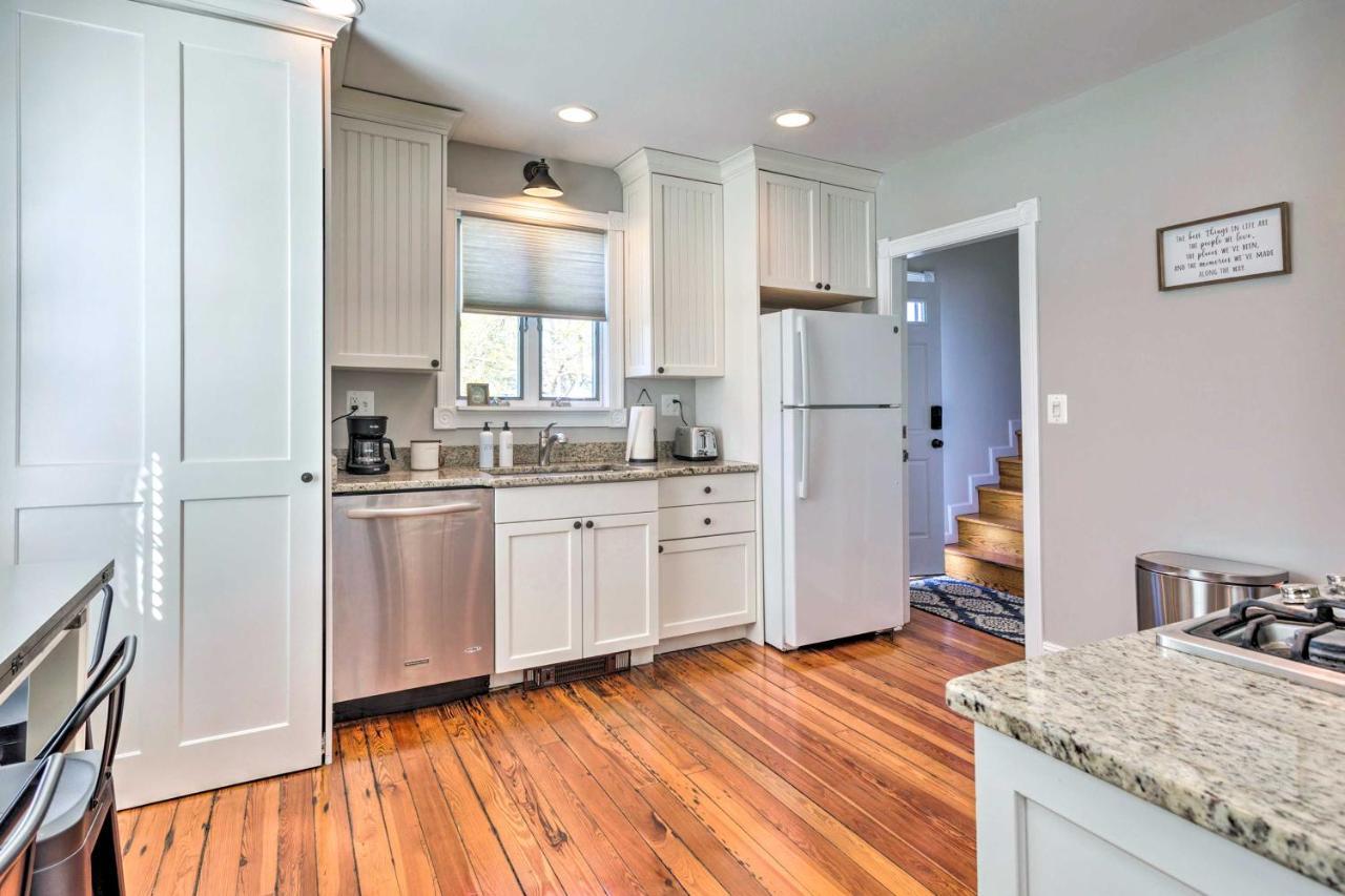 Mystic Refuge With Patio Less Than 1 Mi To Downtown! 외부 사진