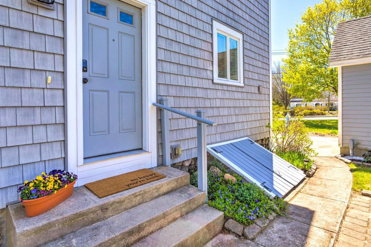 Mystic Refuge With Patio Less Than 1 Mi To Downtown! 외부 사진