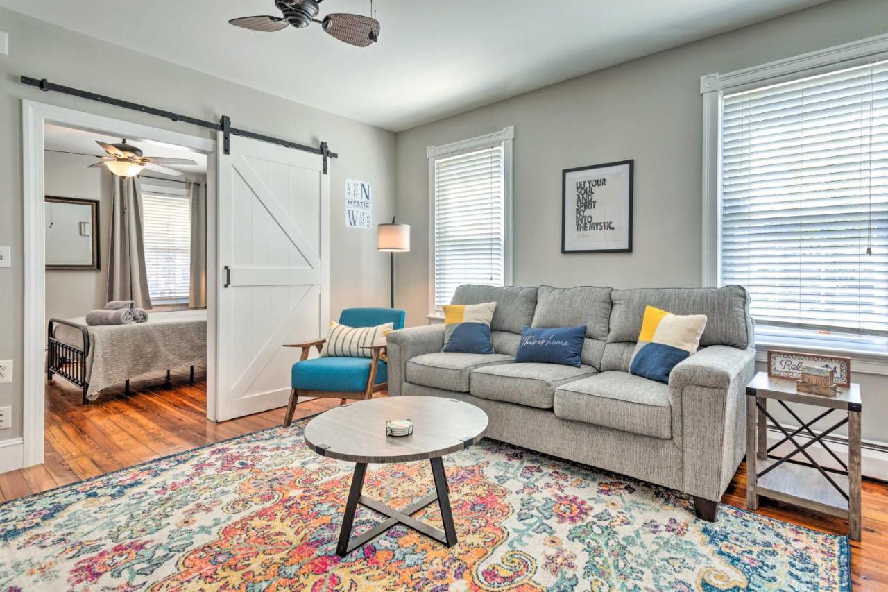 Mystic Refuge With Patio Less Than 1 Mi To Downtown! 외부 사진